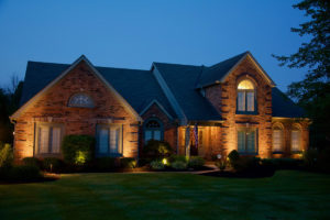 outdoor front landscaping lighting